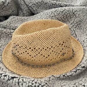 Steve Madden Stylish Woman Tan Fedora Hat with Chain